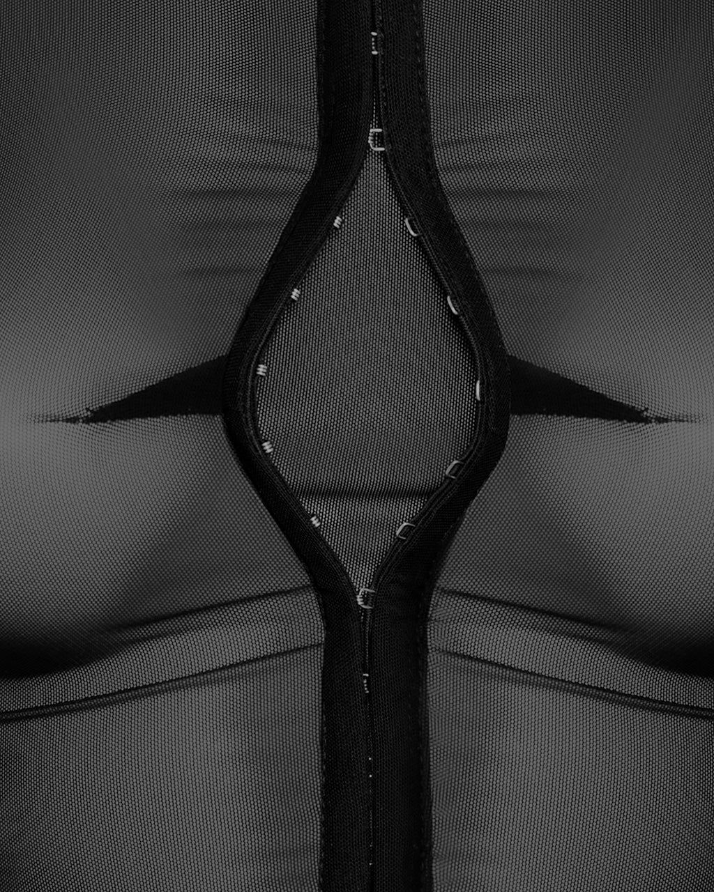 Sawai Black Top - detail view 2
